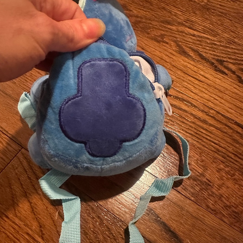 Disney Blue Stitch Plush Crossbody Bag new wo tag - Picture 6 of 9